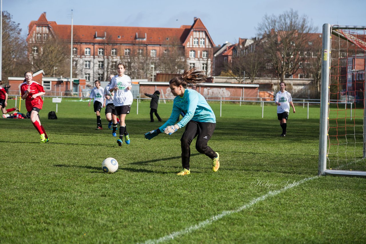 Bild 92 - C-Juniorinnen Kieler MTV -  MTSV POlympia Neumuenster : Ergebnis: 1:0